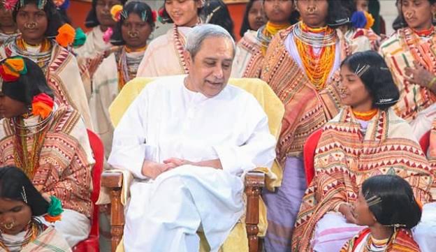 Naveen Patnaik with Tribal Women